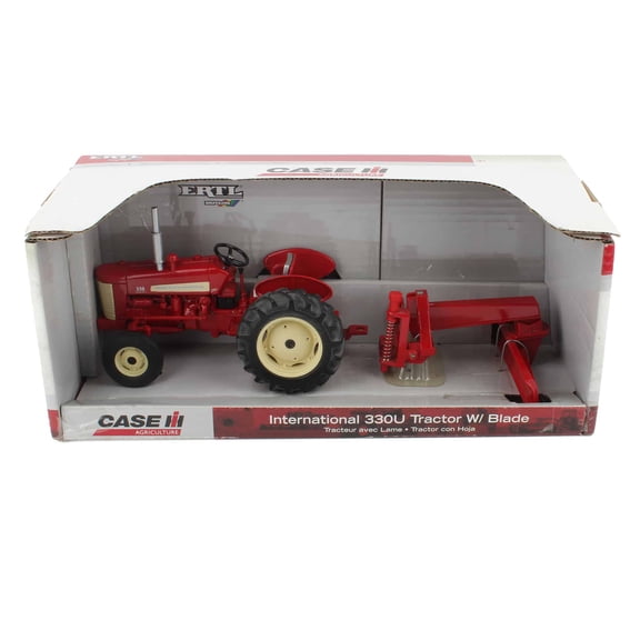 1/16 International 330U with Rear Blade Ertl ZFN14435