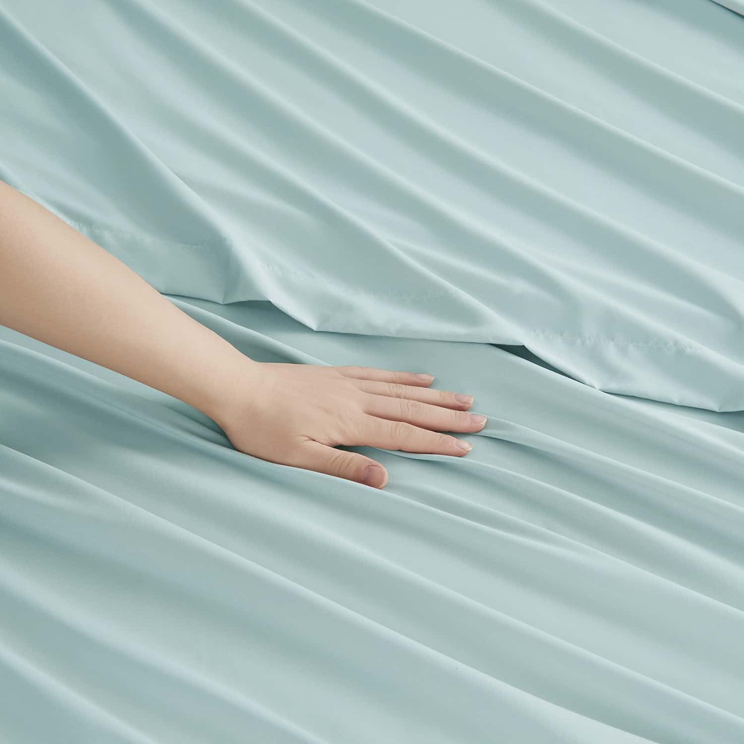 Bed Sheet - Wrinkle Free, Extra Soft, Eco Friendly