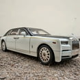 thumbnail image 2 of 1:18 Rolls-Royce Phantom Model Car, Zinc Alloy Pull Back Toy Diecast Car with Sound and Light, Realistic Modeling Model Toy, 2 of 6