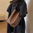 thumbnail image 4 of 2 unids/set Retro pequeño Color sólido bandoleras de piel para mujer 2024 diseñador moda coreana bolsos de mano para mujer bolso para axila, 4 of 5