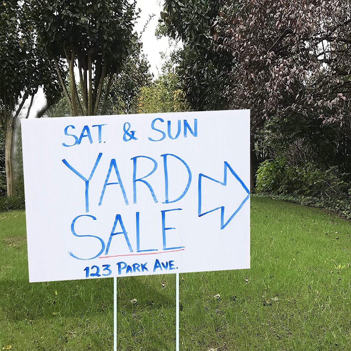 Blank Yard Signs 13" x17" - Lawn Sign with Stakes - Water Resistant DIY Poster Board Signs for Rent, Garage Sales, Open Houses, and Custom Birthday