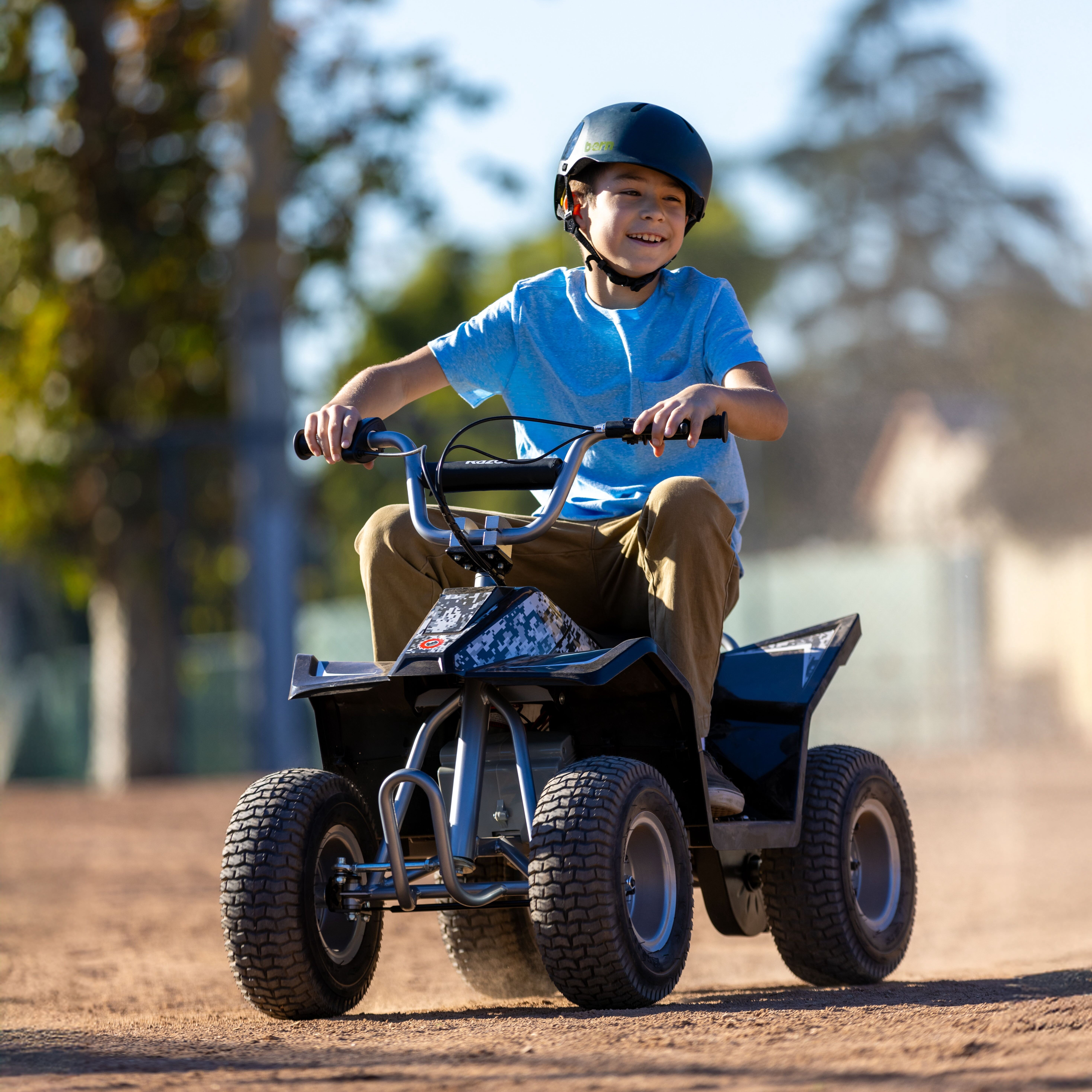 Razor Dirt Quad - 24V Electric Powered Ride-on for Kids 8+, up to 8 mph,  Forward/Reverse Drive Mode
