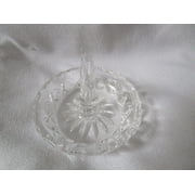 CRYSTAL RING HOLDER - 3" ROUND CRYSTAL RING HOLDER - Ring Holder