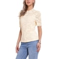 thumbnail image 4 of INSPIRAR CHIC Top de Encaje Floral para Mujeres con Cuello Mock, Manga Corta Abullonada, Blusa Elegante de Encaje Talla XS Color Albaricoque, 4 of 6