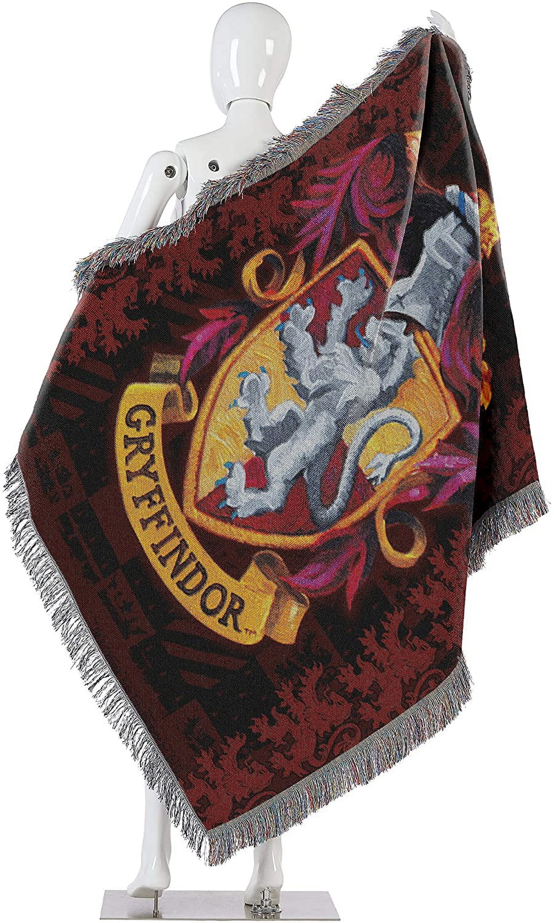 Harry Potter Gryffindor Woven Tapestry Throw Blanket