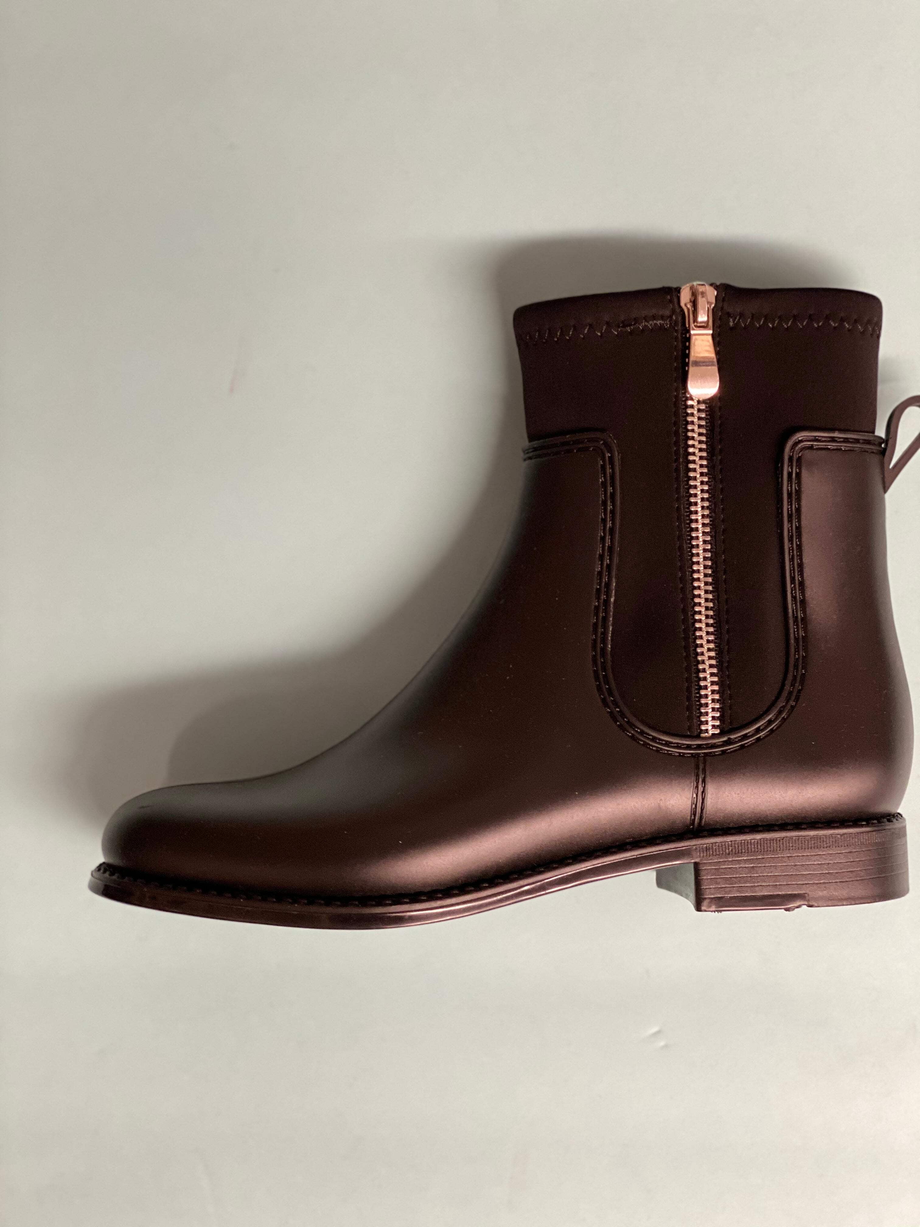 Johnnie-O Malibu Chukka Moc Boots Hand-Crafted Suede Chukka Boot | Johnnie-O · Johnnie-O main image 2