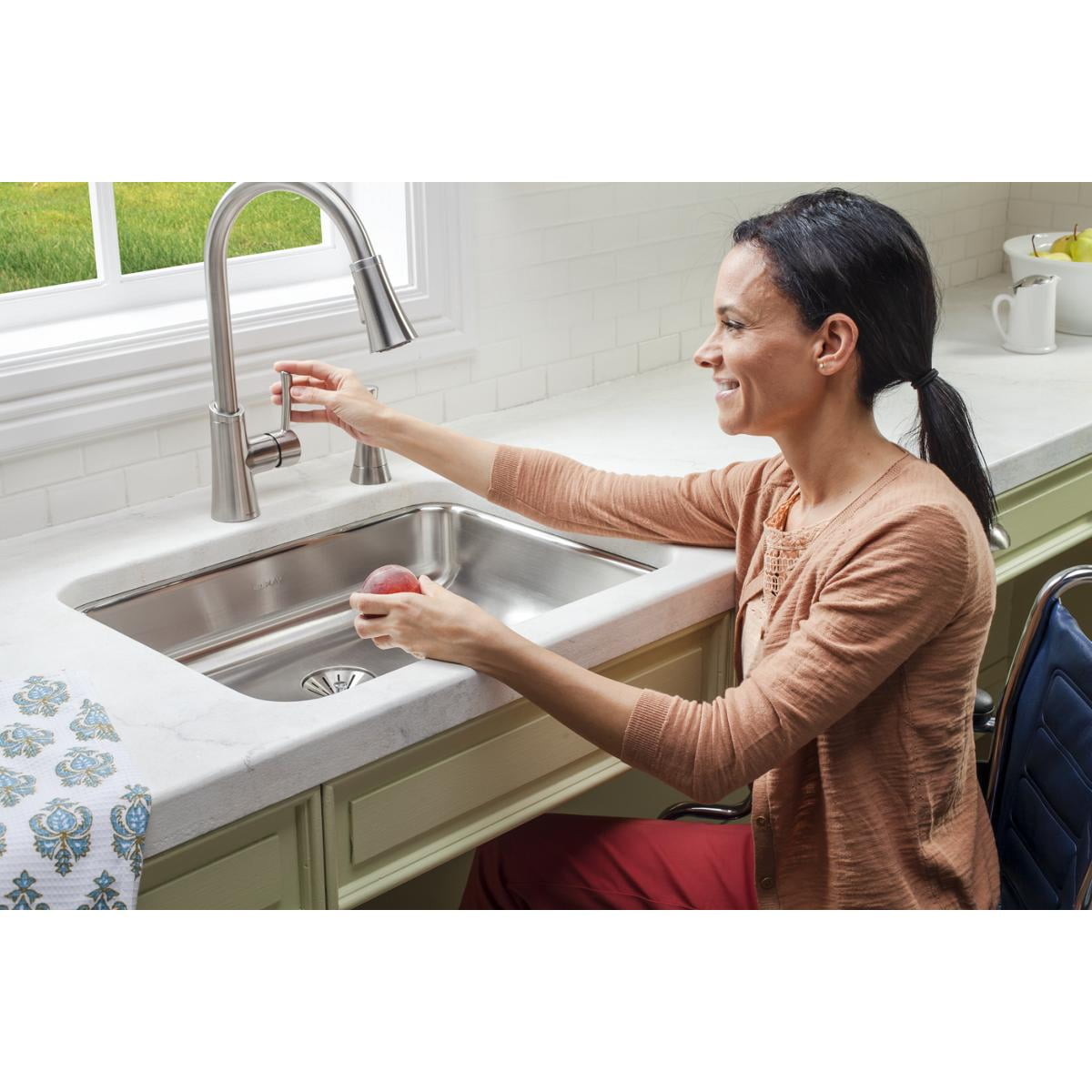 Elkay Lustertone Classic Stainless Steel, 23-1/2" x 18-1/4" x 4-7/8", Single Bowl Undermount ADA Sink
