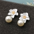 thumbnail image 2 of Xihbxyly Elegantes Pendientes Bohemios de Flores para Mujeres y Niñas. Pendientes con Forma de Flor., 2 of 2