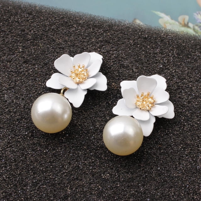Pendientes de botón para mujer, pendientes de botón, pendientes de botón para mujer, elegantes pendientes de flores bohemias para mujeres, niñas y amantes de los pendientes con forma de flor. Un anill