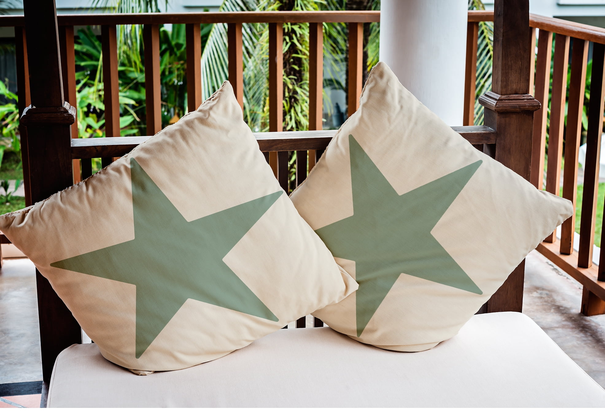 Simply Daisy 16" x 16" Big Star Nautical Indoor/Outdoor Throw Pillow