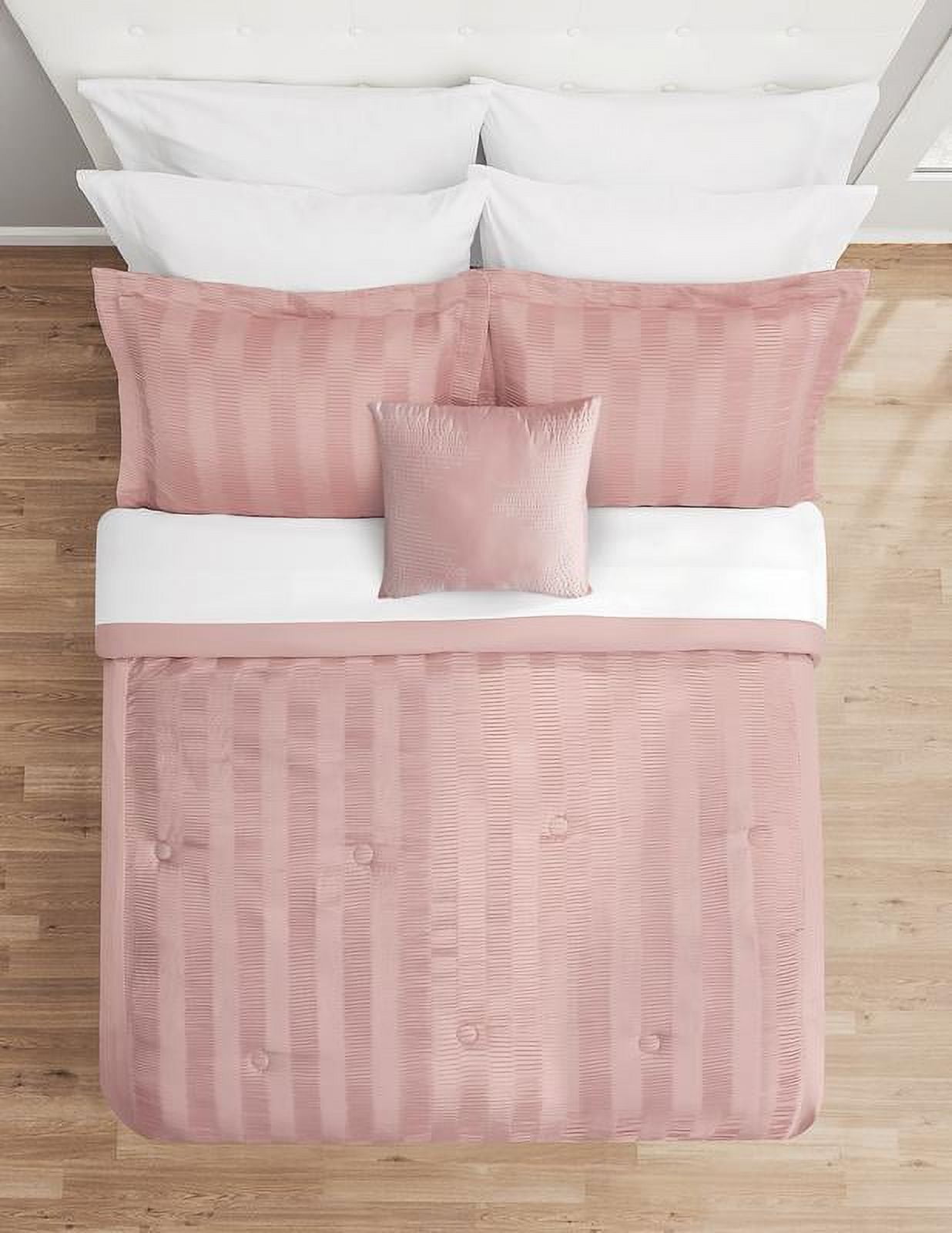 Mainstays Blush Pink 10 Piece Bed in a Bag Comforter Set with Sheets, King  (图3) Mainstays Blush Pink 10 Piece Bed in a Bag Comforter Set with Sheets, King  (图3)