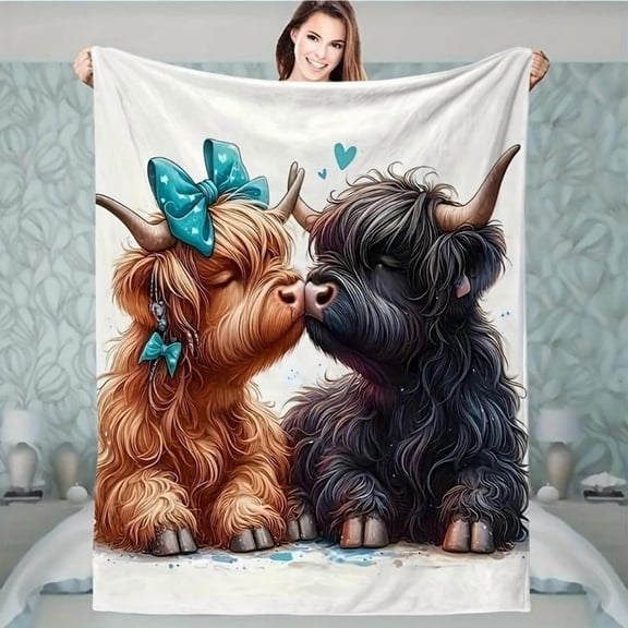 Soft Funny Throw Blanket with Cute Highland Cow Print Flannel Material, Warm & Cozy for Home, Office, Outdoor Camping, Travel, All-Season Gift, Ideal for Couch, Sofa, Bed, Farmhouse Decor