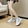 thumbnail image 4 of Zapatos de mujer de malla de primavera y verano, zapatos de suela gruesa con tejido Flyweave elevado, zapatos deportivos para estudiantes, zapatos de mujer con huecos de combinación completa, 4 of 5