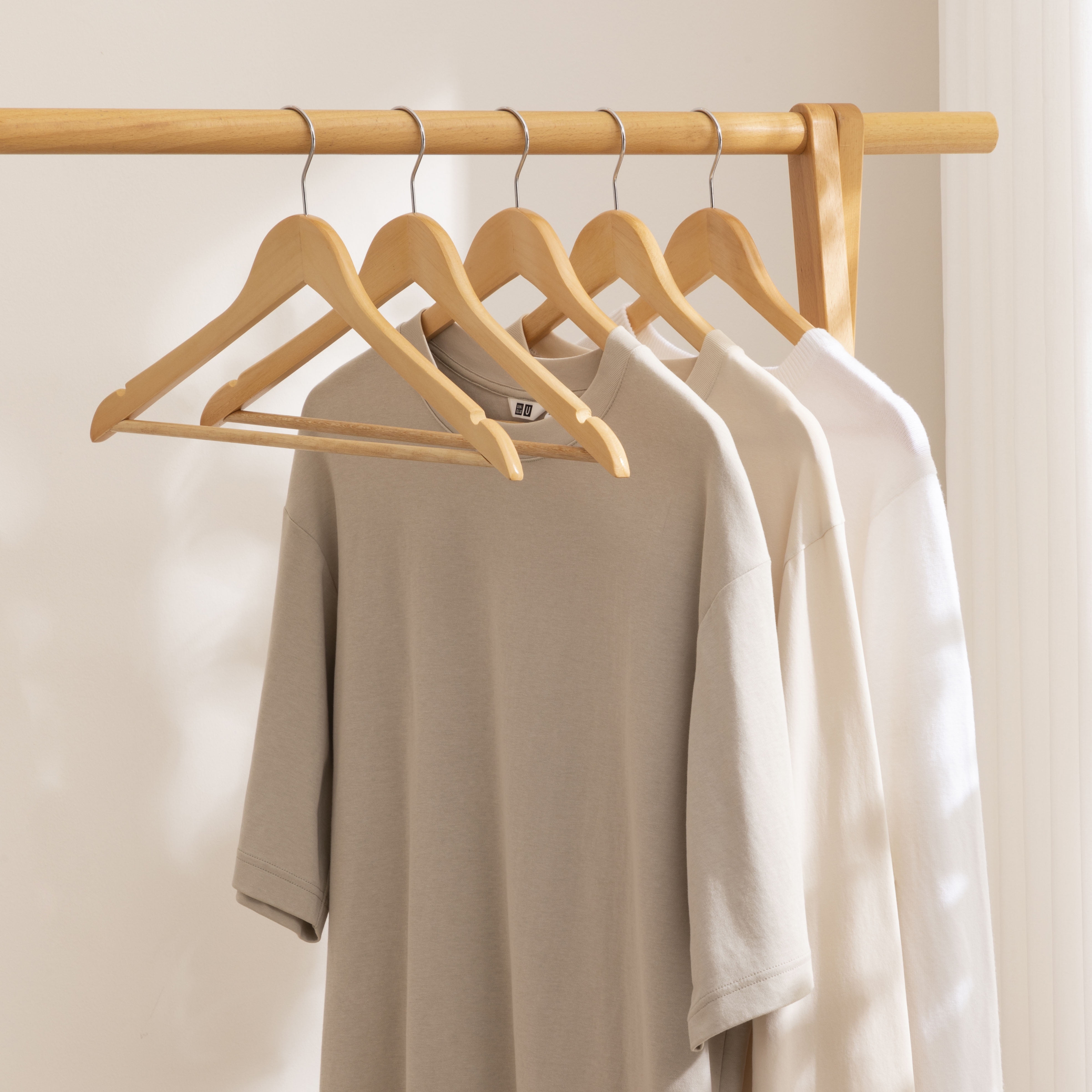 Mainstays-Pack de 20 Adulte Home Premium cintres en bois Paquet de 20 cintres en bois naturel