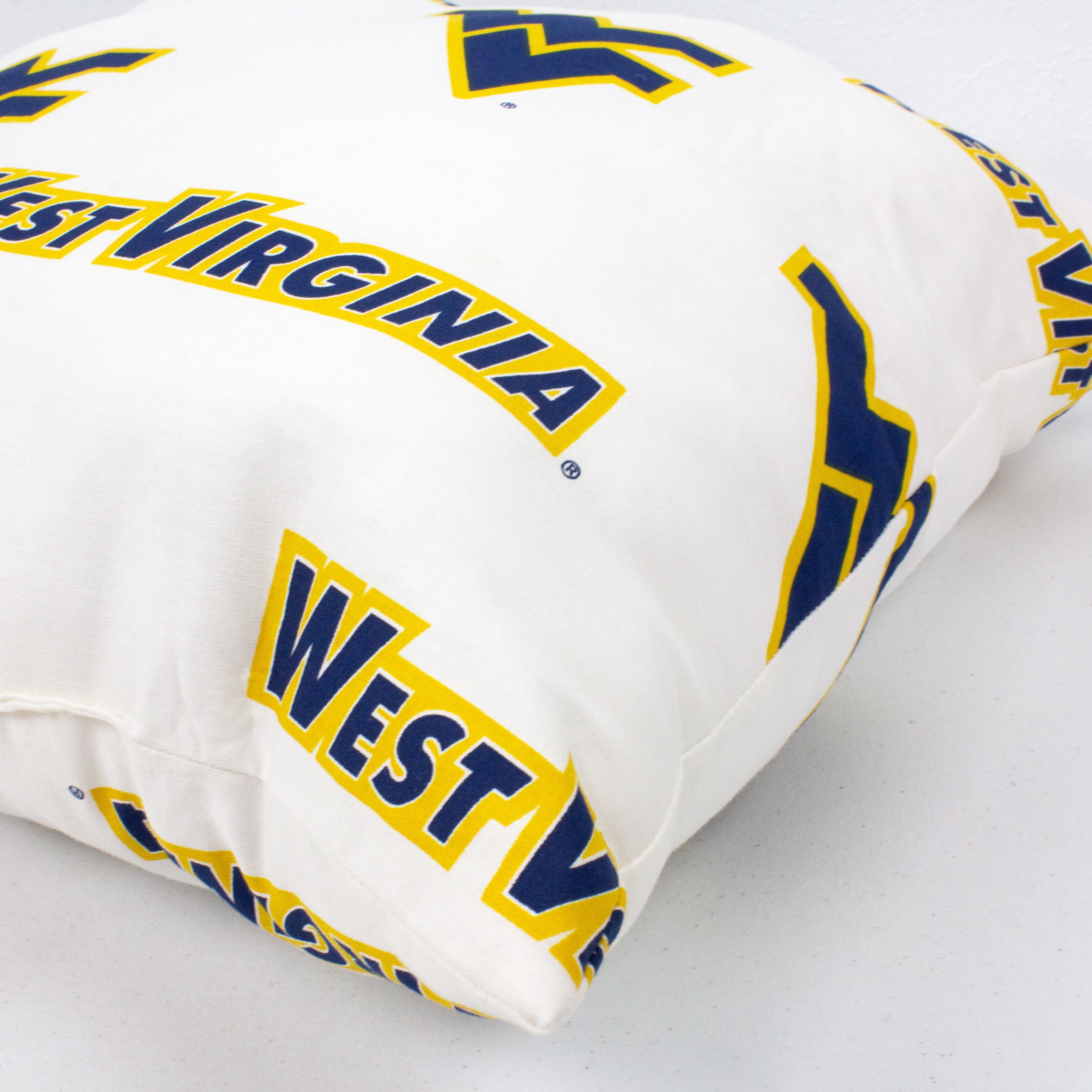West Virginia Mountaineers 16" Decorative Pillow - White