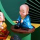 thumbnail image 3 of Novedad Bobblehead Toy Budista Monje Adorno Estatuas en miniatura Muñeca Artesanía Figuras Juguete solar Figuras de baile con energía solar para coleg , B B Baoblaze Figura de baile muñeca, 3 of 8