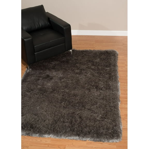 United Weavers Benella Mira Grey Woven Polyester Shag Area Rug