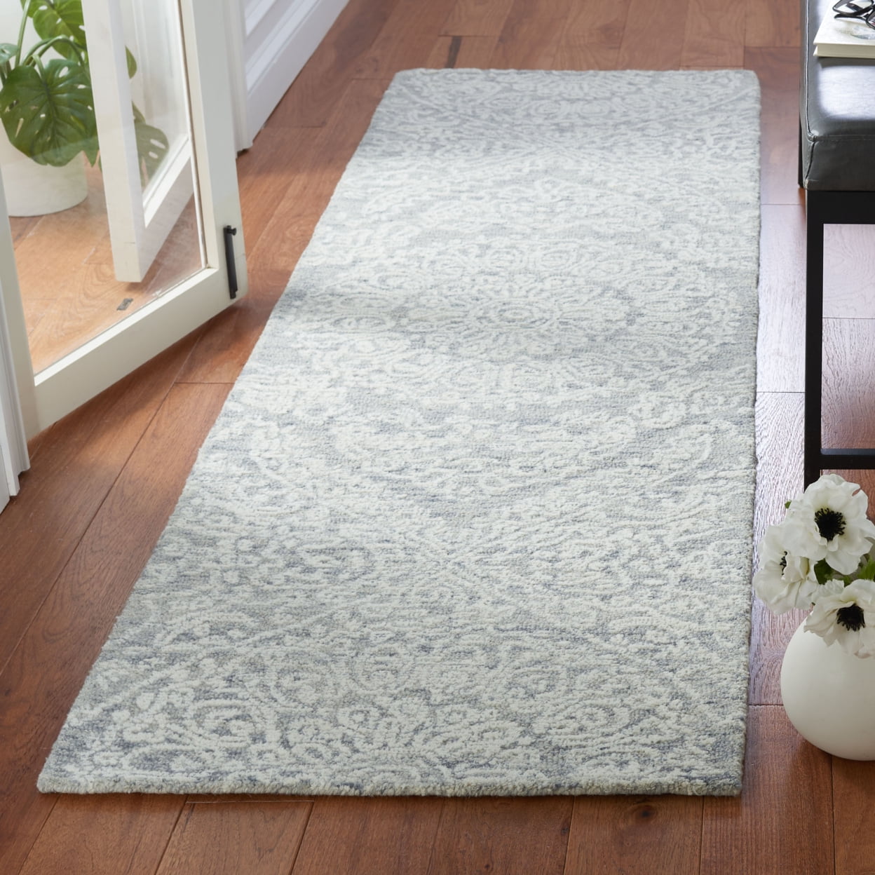 SAFAVIEH Metro Alaois Medallion Area Rug, Grey/Ivory, 8' x 10'