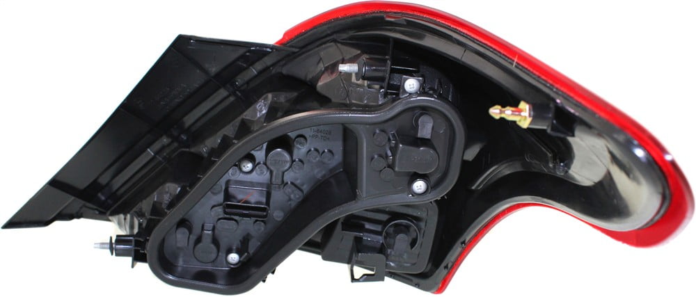 Tail Light Compatible With 2012-2019 Nissan Versa Left Driver With bulb(s)