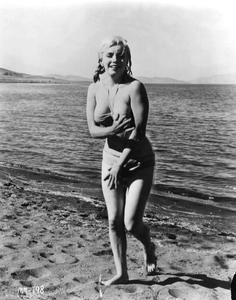marilyn monroe swimwear walmart