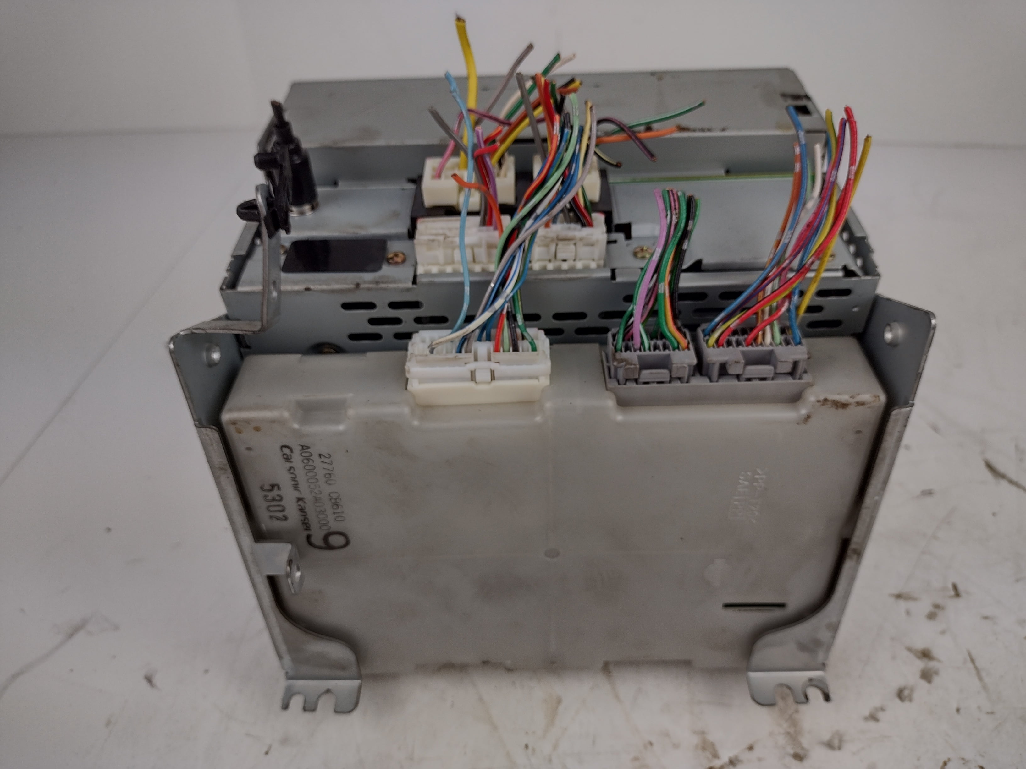 Pre-Owned 04 05 Nissan Murano AM FM 6CD Cassette Radio Receiver OEM - Verify Specific Vehicle Fitment In Description - (Good)