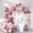 thumbnail image 1 of Kit con forma de arco de globos, látex rojo metalizado, 129 unidades, con detalles, 1 of 2