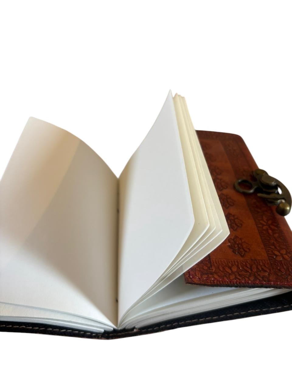 Handmade Leather Skull Journal with Lock – Vintage Diary, Handmade Deckle Edge Pages, Gothic Writing Notebook