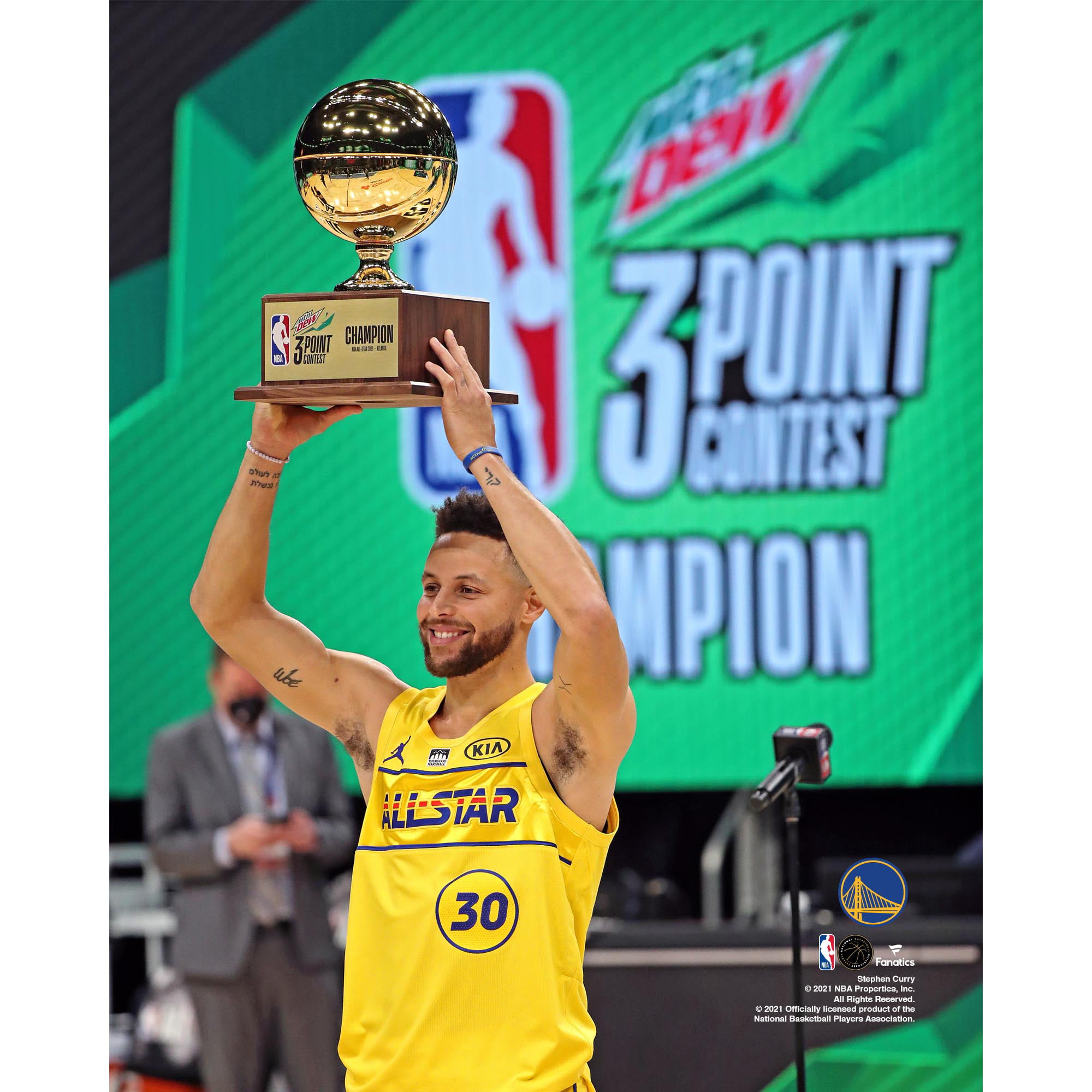 Stephen Curry Golden State Warriors Unsigned 2021 NBA All-Star 3-Point ...