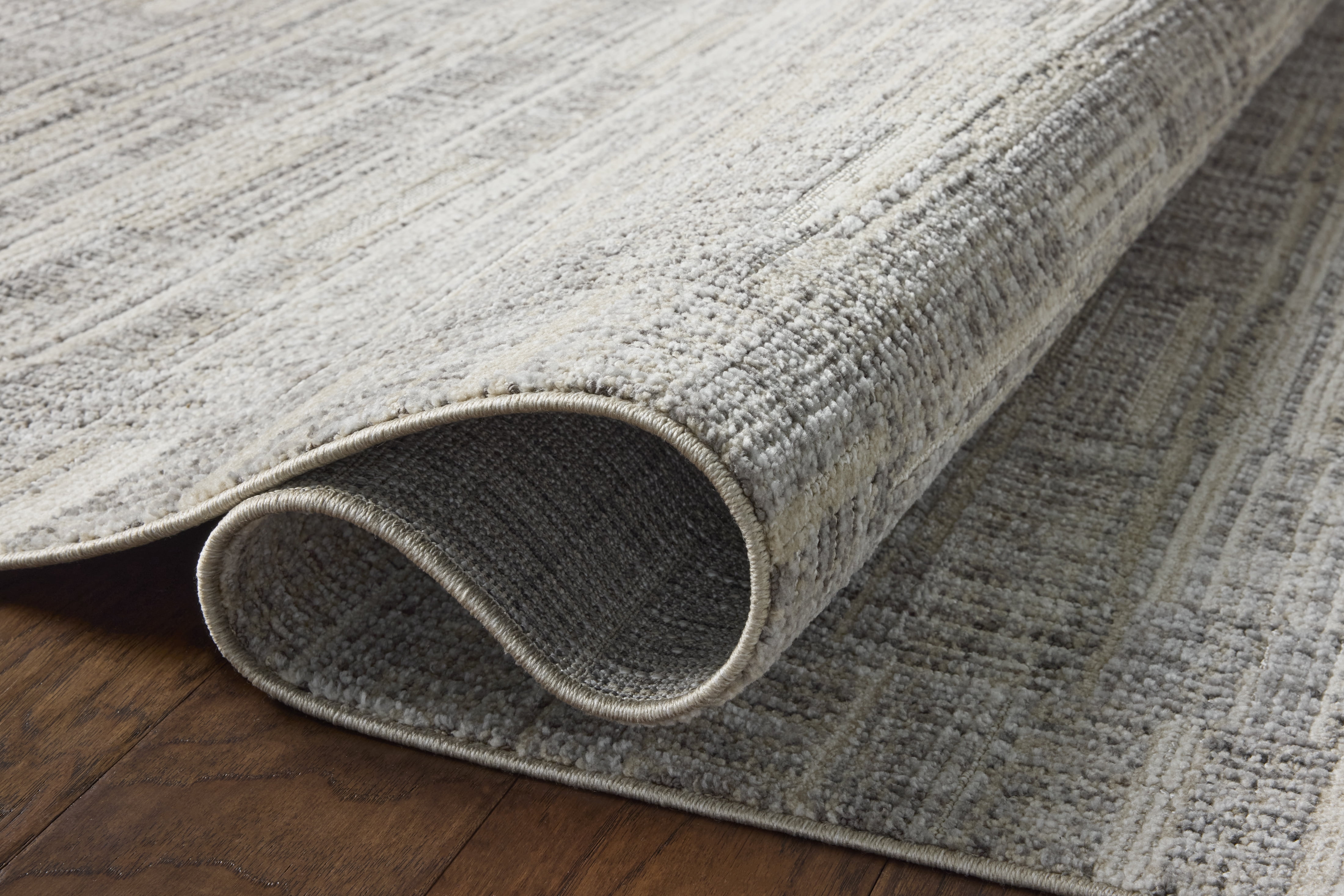 Loloi Roxie Granite / Oatmeal 5'-2" x 7'-6" Area Rug