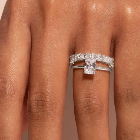 APIPEE 2pcs His and Hers Wedding Ring Sets Couples Engagement Rings Women and Men 925 Sterling Silver Square Cubic Zirconia Geometric