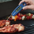 thumbnail image 4 of Escali Compact Portable Meat Candy Folding Digital Thermometer, Backlit Display Easy to Storage with Magnet, Blue, 4 of 4