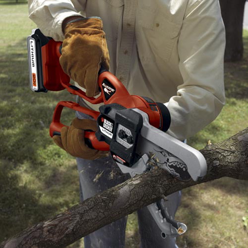 BLACK+DECKER 20V MAX 10 in. Battery Powered Chainsaw Kit with (1
