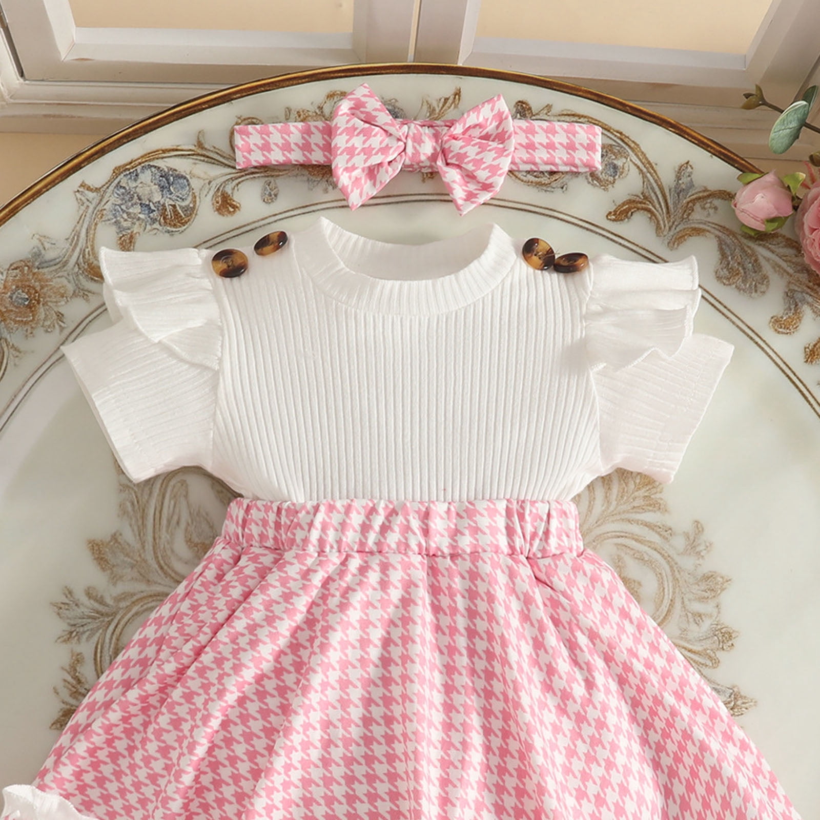 Faraee Newborn Baby Girl Clothes Smocked Bubble Romper Dress Socks Headband Cute Summer Infant Girls 3 Piece Outfits (9-12 Months,Pink)