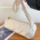 thumbnail image 3 of Bolso de mano de nube para mujer, Bolso de nube de PU cilíndrico de gran capacidad, Bolso de viaje para mujer, 3 of 8