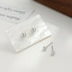 thumbnail image 5 of Pendientes de plata de ley S925 para hombres y mujeres, sencillos, avanzados, fotosensibles, con superficie redonda, con cuentas, diseño de aguja para la oreja, 5 of 8