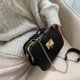 thumbnail image 4 of Bolso bandolera de estilo coreano para mujer, bolso de hombro, bolso cruzado, bolso pequeño para teléfono móvil, bolso cuadrado pequeño con cadena, 4 of 6