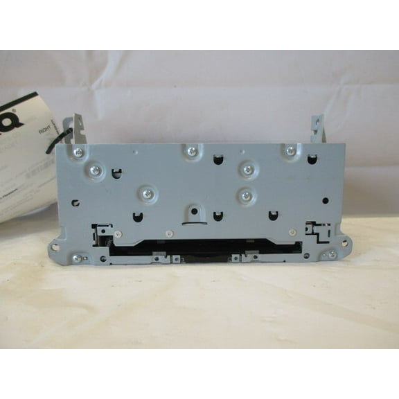 Pre-Owned 2017 2018 2019 Infiniti QX30 AM FM CD Radio Receiver OEM - Verify Specific Vehicle Fitment In Description - (Good)