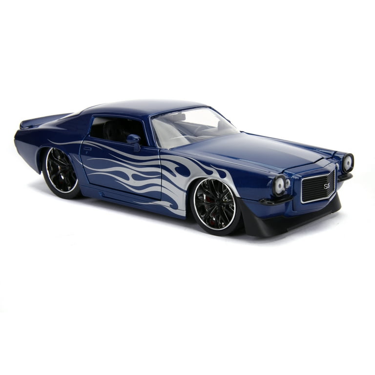 Big Time Muscle 1:24 1971 Chevy Camaro SS Die-cast Car Dark