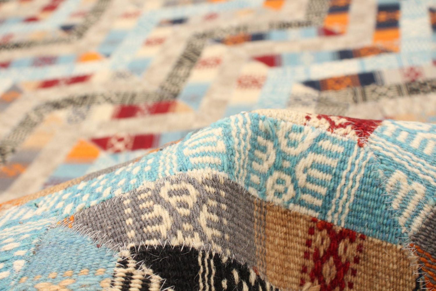 ECARPETGALLERY 5'2" x 7'9" Transitional Río Handmade Area Rug for Living Room, Dining Room and Bedroom in Ivory