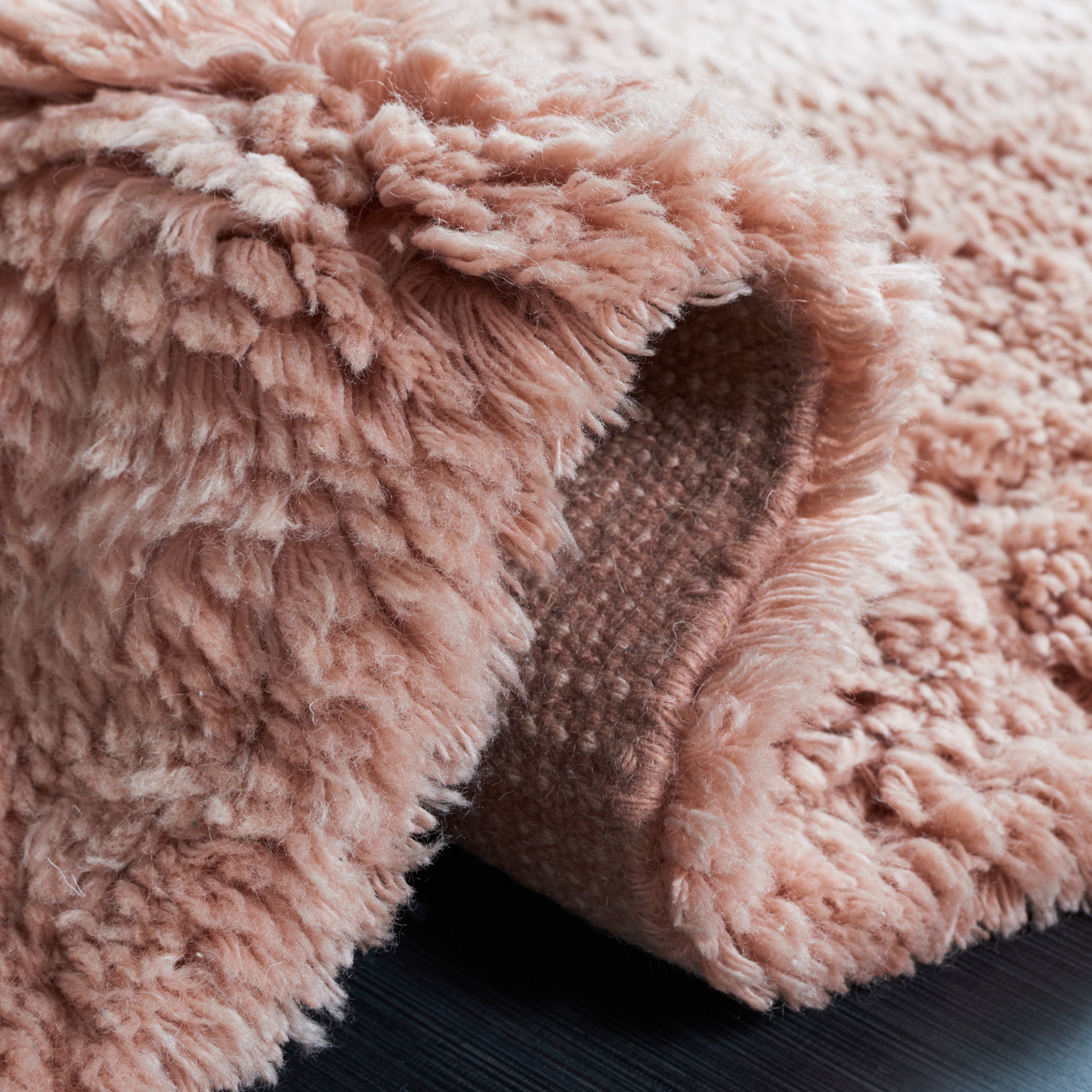 SAFAVIEH Casablanca Genette Solid Area Rug, Pink, 5' x 8'