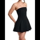 thumbnail image 2 of Vestido Corto Ajustado de Corte A Sin Mangas, Sexy, con Pliegues y Sin Tirantes para Mujer, Estilo Y2K Negro L, 2 of 8