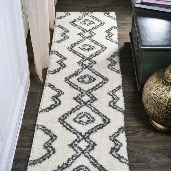 JONATHAN Y MOROCCAN HYPE 2 x 10 Runner Rug, Deia Moroccan Style Diamond Shag - White/Gray, MOH401A-210