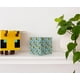 thumbnail image 5 of Caja de almacenamiento con forma de cubo, diseño de abeja de Minecraft, lata de 10 cm, 5 of 7