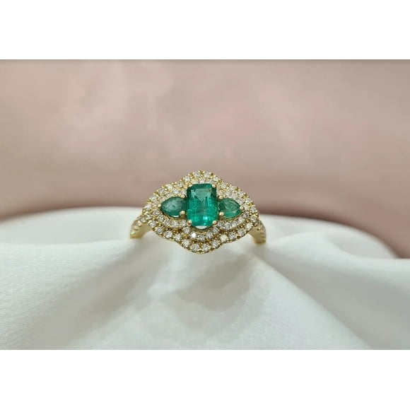 18k Yellow Gold Natural Emerald Diamond Ring For Weeding, Women Gold Jewelry