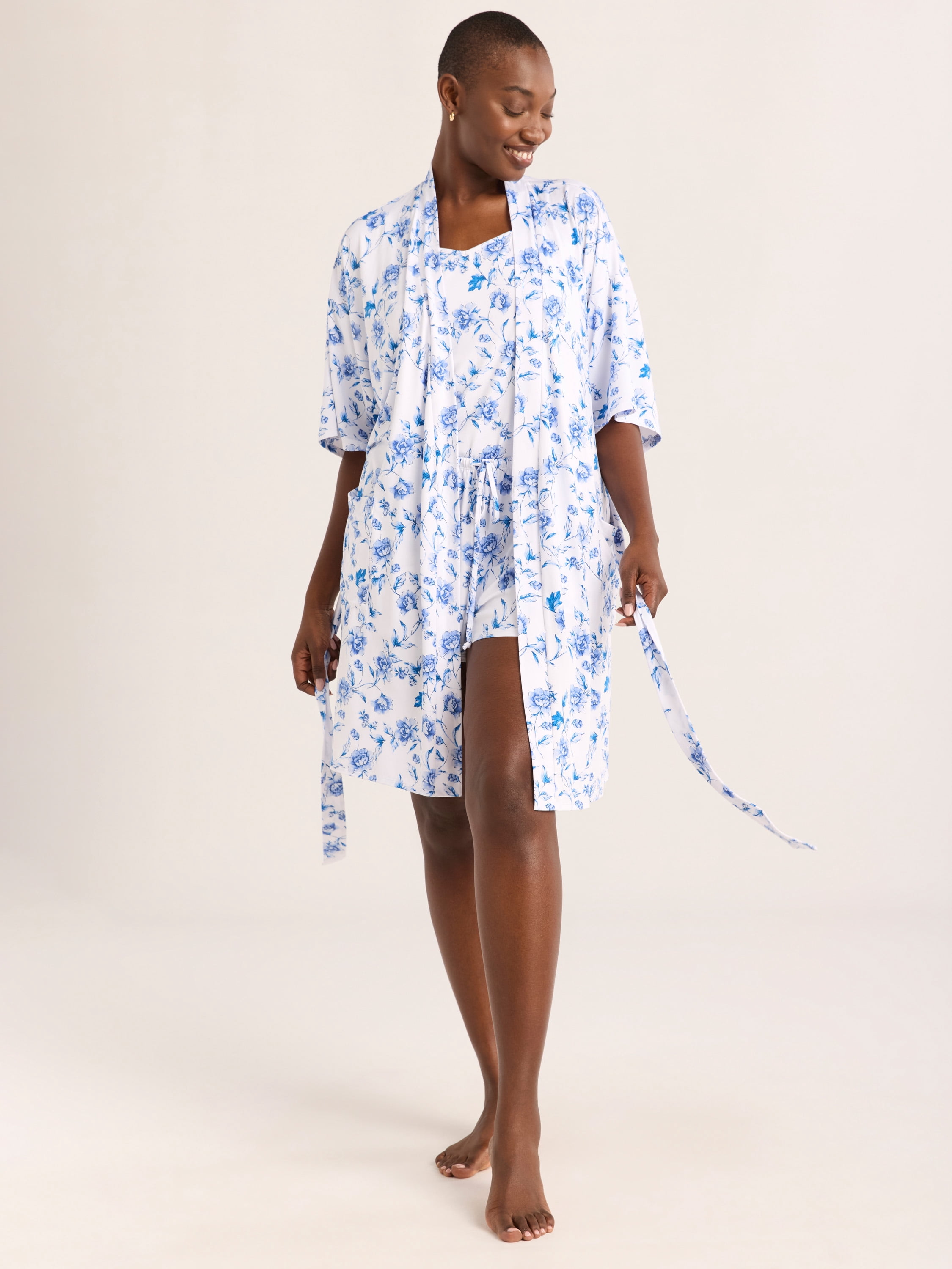 Joyspun Women’s Cami, Shorts, and Robe Travel Pajama Set, 3-Piece, Sizes S-3X