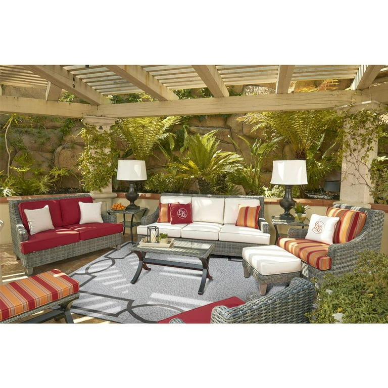 5'X7' Oatmeal Ivory Hand Hooked Uv Treated Bordered Indoor Outdoor Area Rug 5'X7' Oatmeal Ivory Hand Hooked Uv Treated Bordered Indoor Outdoor Area Rug