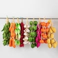 thumbnail image 4 of Guirnalda de verduras artificiales con forma de guirnalda de verduras simuladas, verduras decorativas realistas., 4 of 8