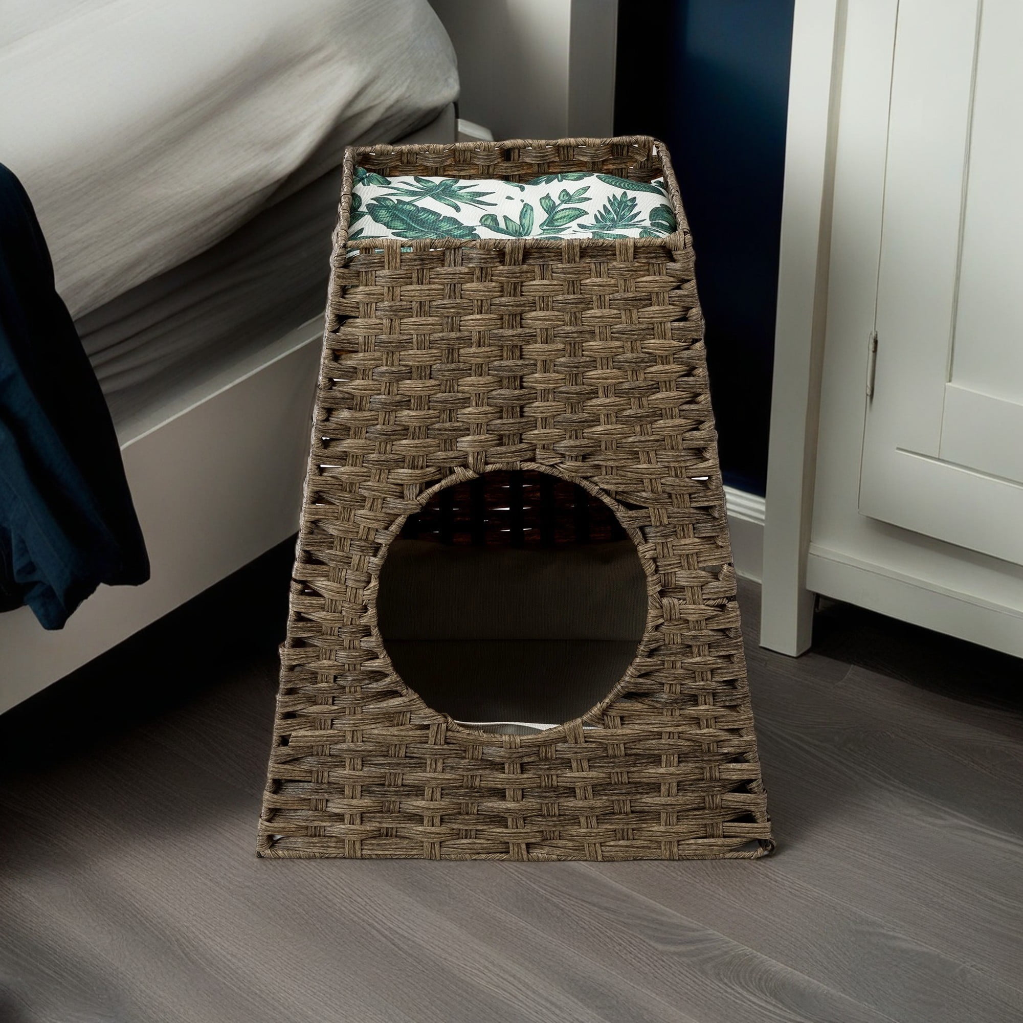 Kadyn 22" Woven Rattan Cat Litter Box Enclosure Furniture, Cat House, Detachable Cat Washroom with Cotton Linen Mat for Living Room, Balcony, Bedroom, Brown