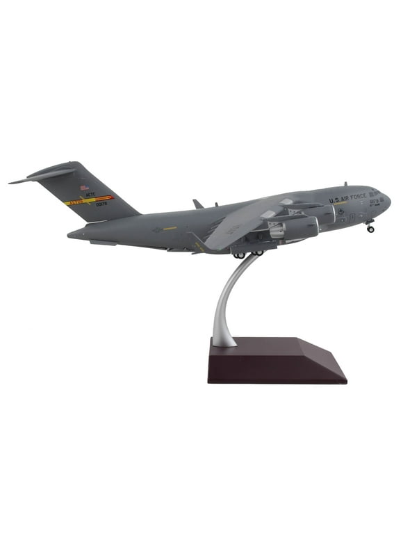 Boeing C-17 Globemaster III Transport Aircraft "Altus Air Force Base" United States Air Force "Gemini 200" Series 1/200 Diecast Model Airplane by Ge