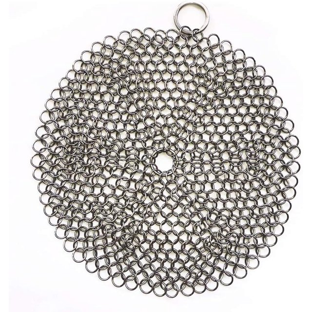 Limpiador de hierro fundido de acero inoxidable 316 premium, fregador de malla para sartenes de hierro fundido, hornos holandeses presazonados (7 pulgadas)